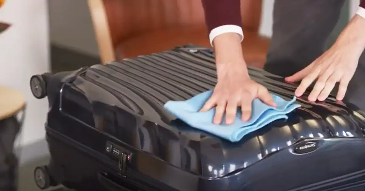 How to clean luggage bag