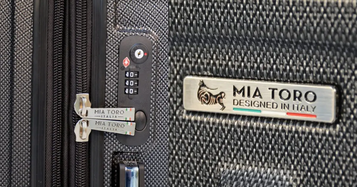 How to unlock Mia Toro luggage lock